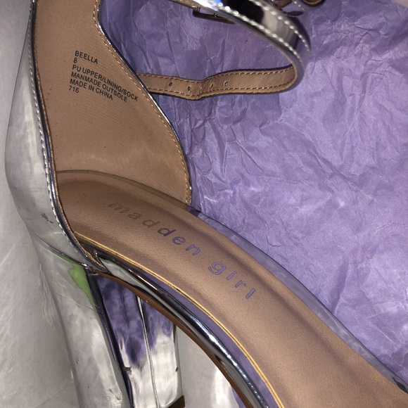 Madden Girl Bella Two-Piece Block Heel Sandals - Picture 5 of 6